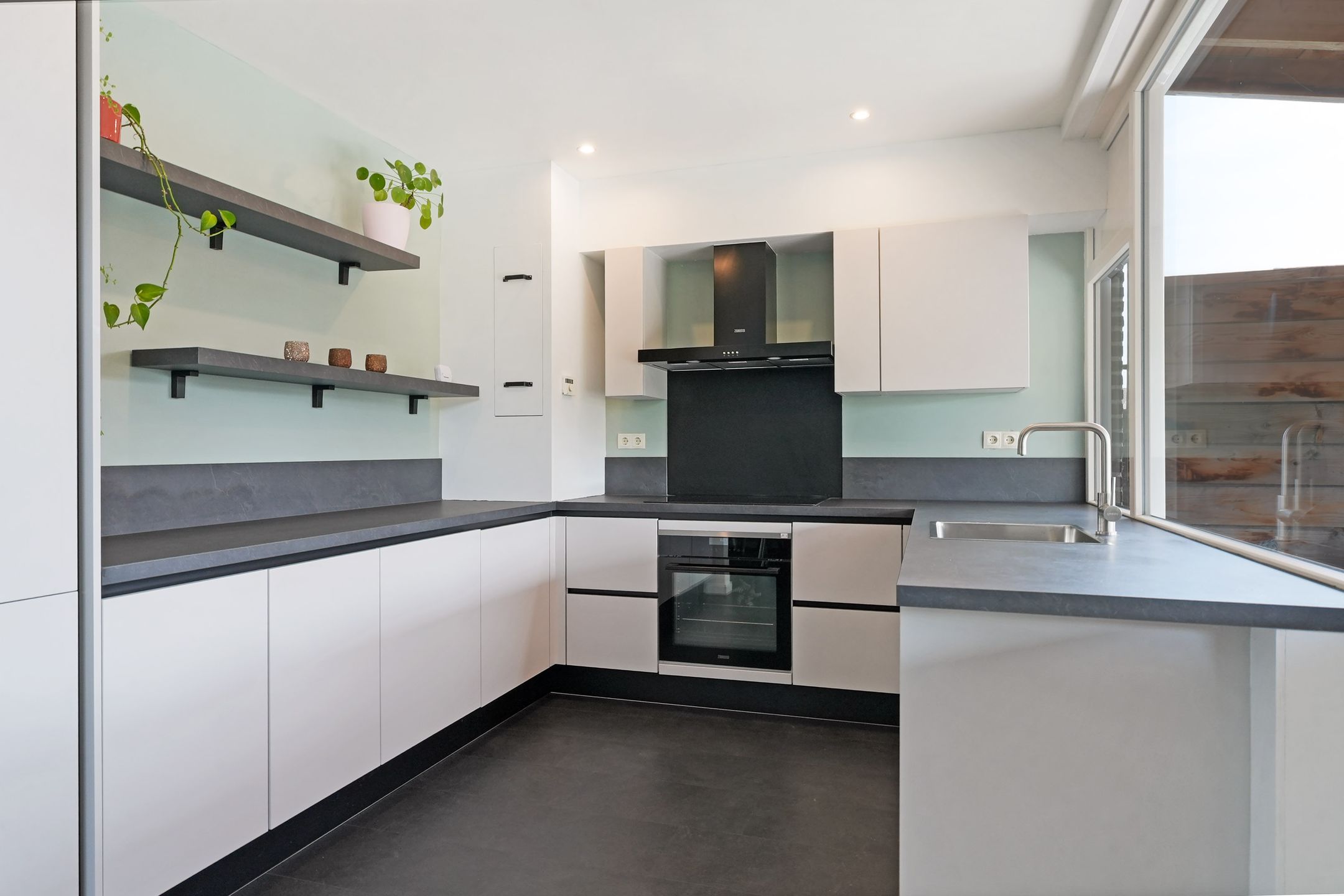 Foto 9 van Zeewijksingel 59