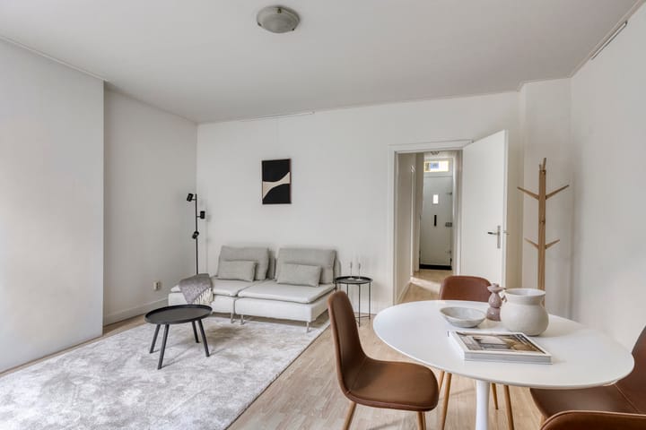 Foto 9 van Van Diemenstraat 4