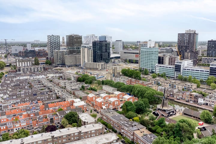 Foto 30 van Van Diemenstraat 4