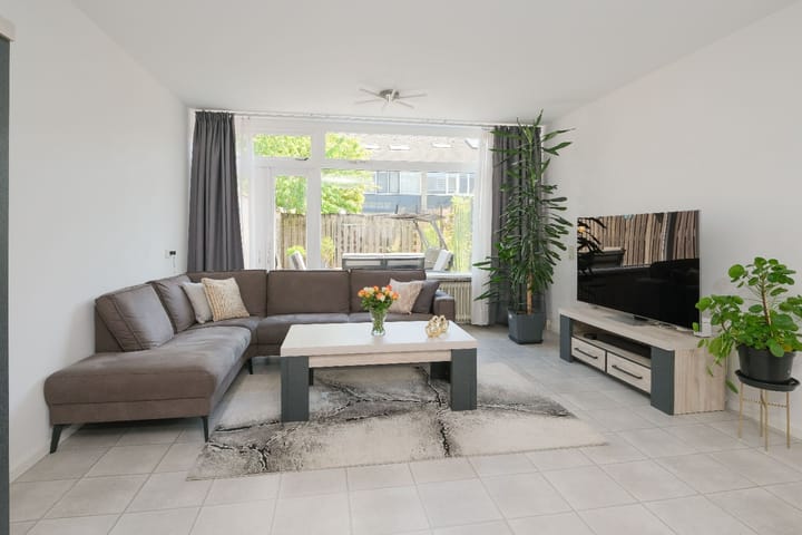 Foto 8 van Singraven 76