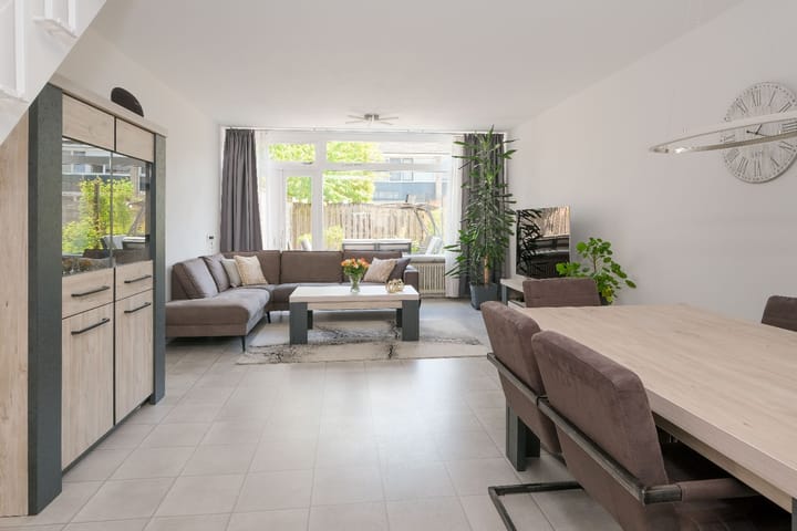 Foto 5 van Singraven 76