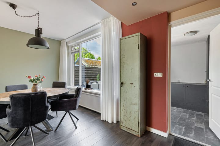 Foto 15 van H.J. van der Veenstrjitte 9