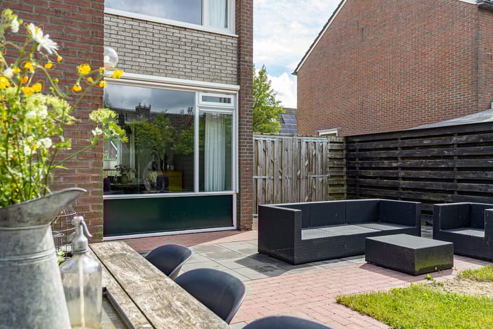 Foto 38 van H.J. van der Veenstrjitte 9