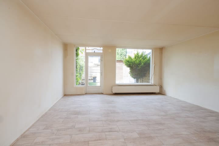 Foto 8 van Gipskruidweg 242