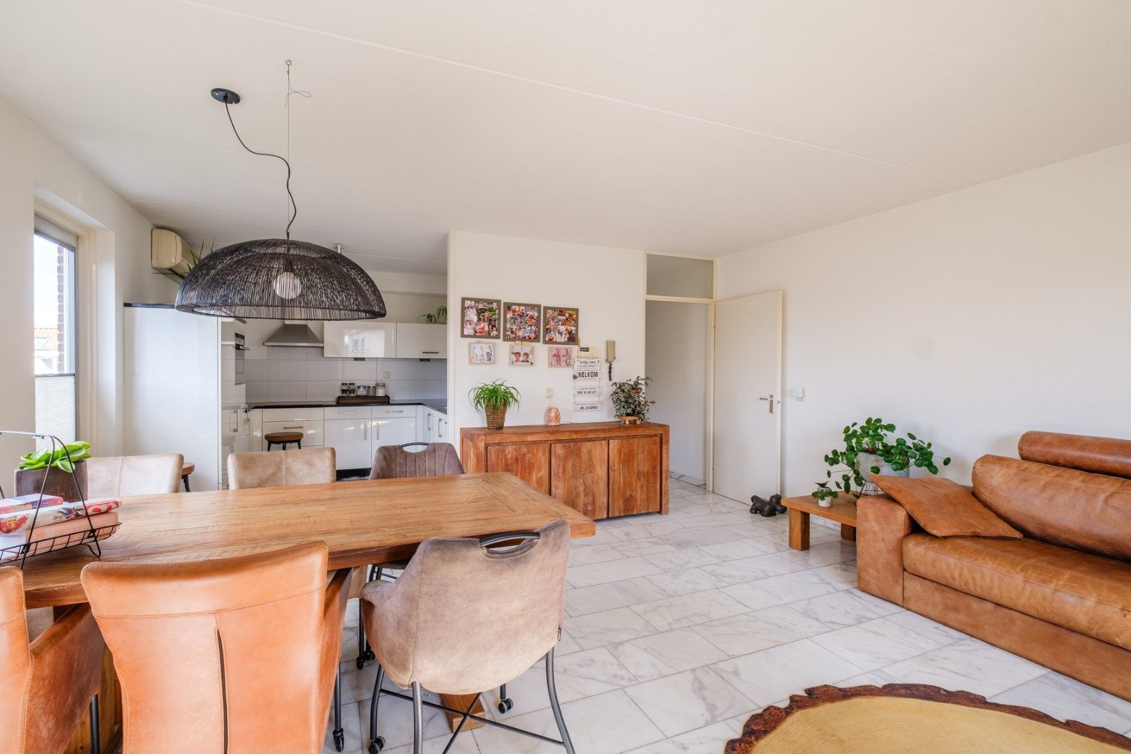 Foto 9 van Burgemeester Royerplein 3