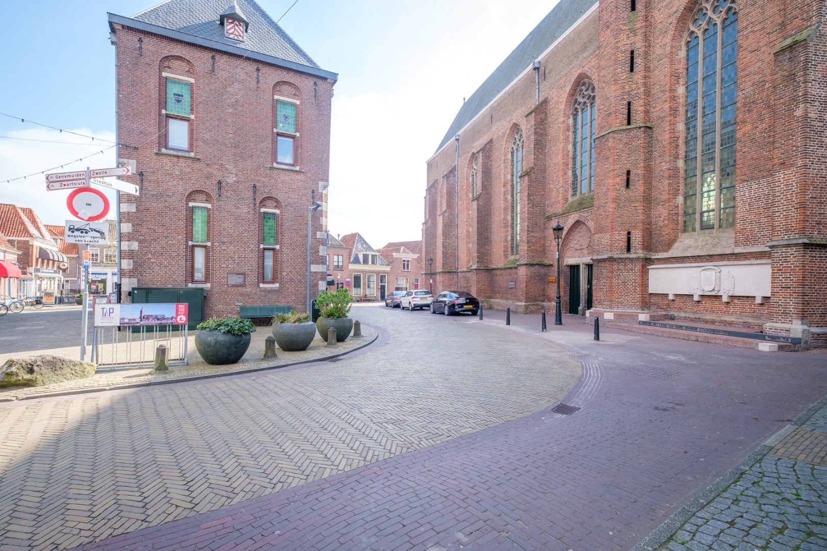 Foto 36 van Burgemeester Royerplein 3