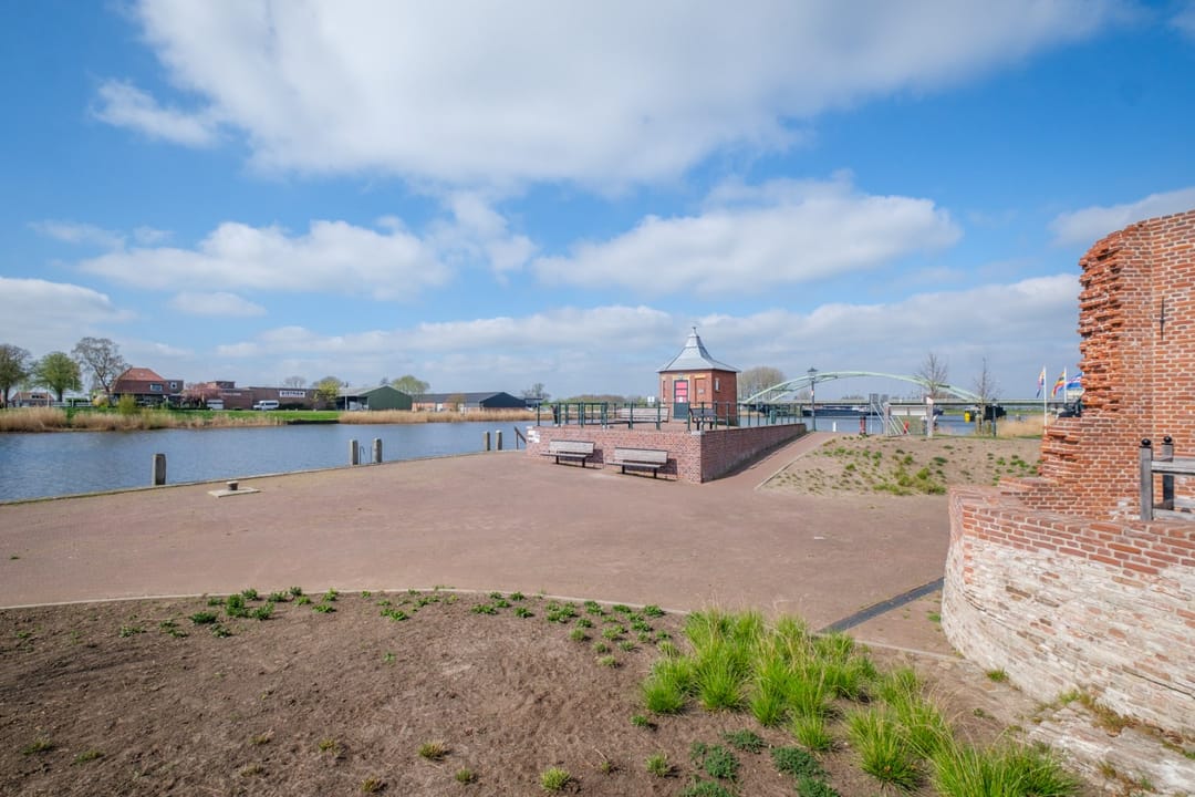 Foto 37 van Burgemeester Royerplein 3