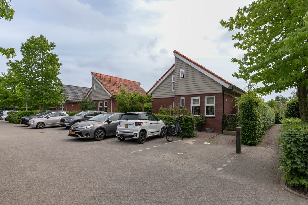 Photo 2 of Aderweg 8-R15