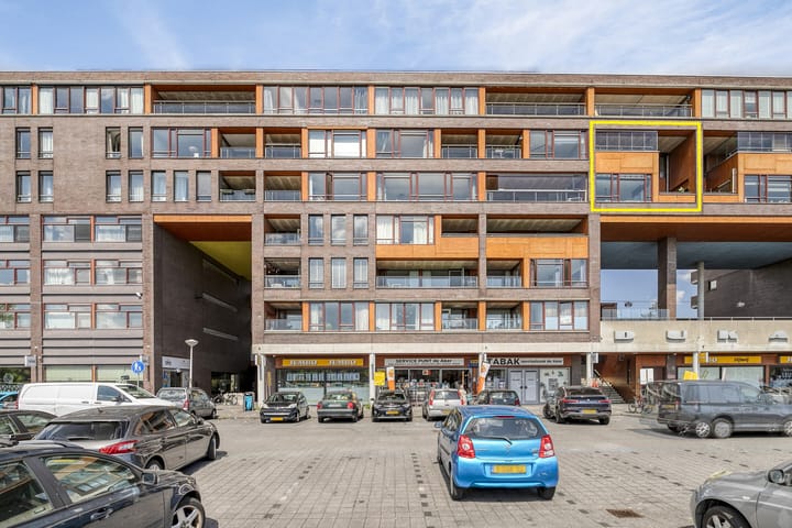 Photo 34 of Pieter Calandlaan 660