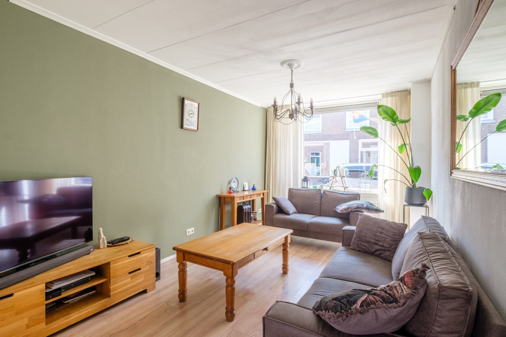 Foto 9 van Burg ten Veldestr 19