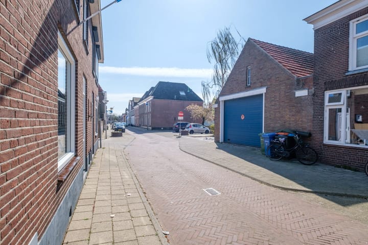 Foto 35 van Burg ten Veldestr 19