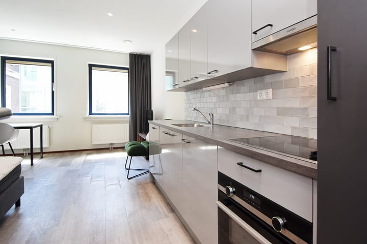 Photo 2 of Kanonstraat 76