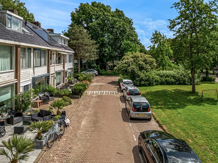 Foto 49 van Frederik Hendrikplantsoen 31