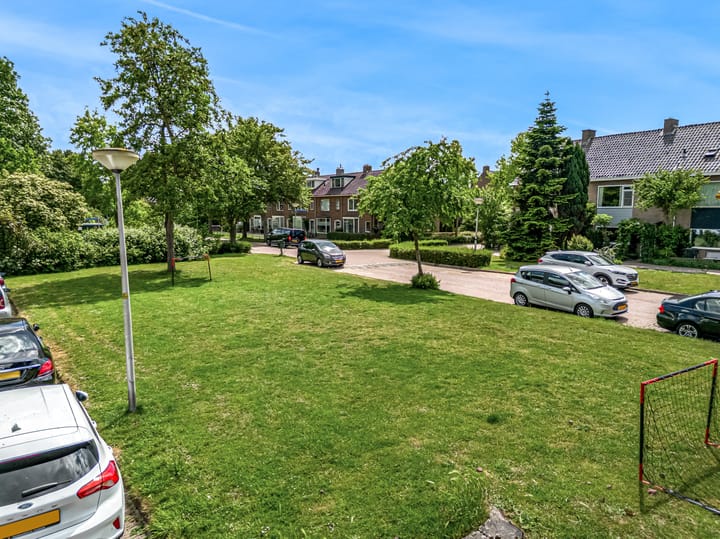 Foto 51 van Frederik Hendrikplantsoen 31