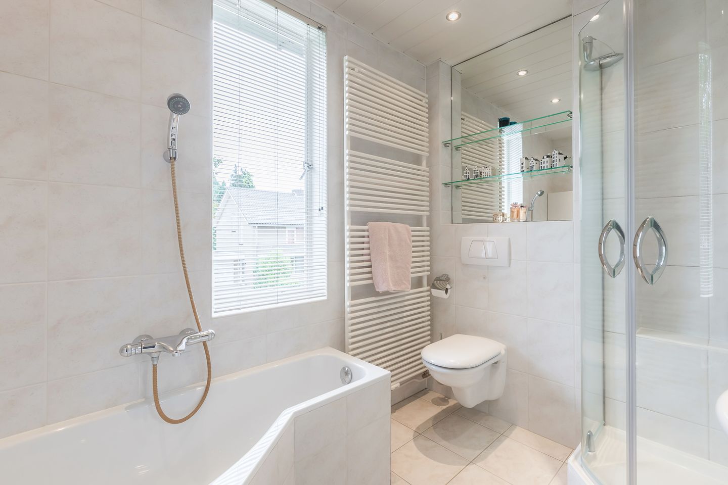 Foto 20 van Anemonelaan 11