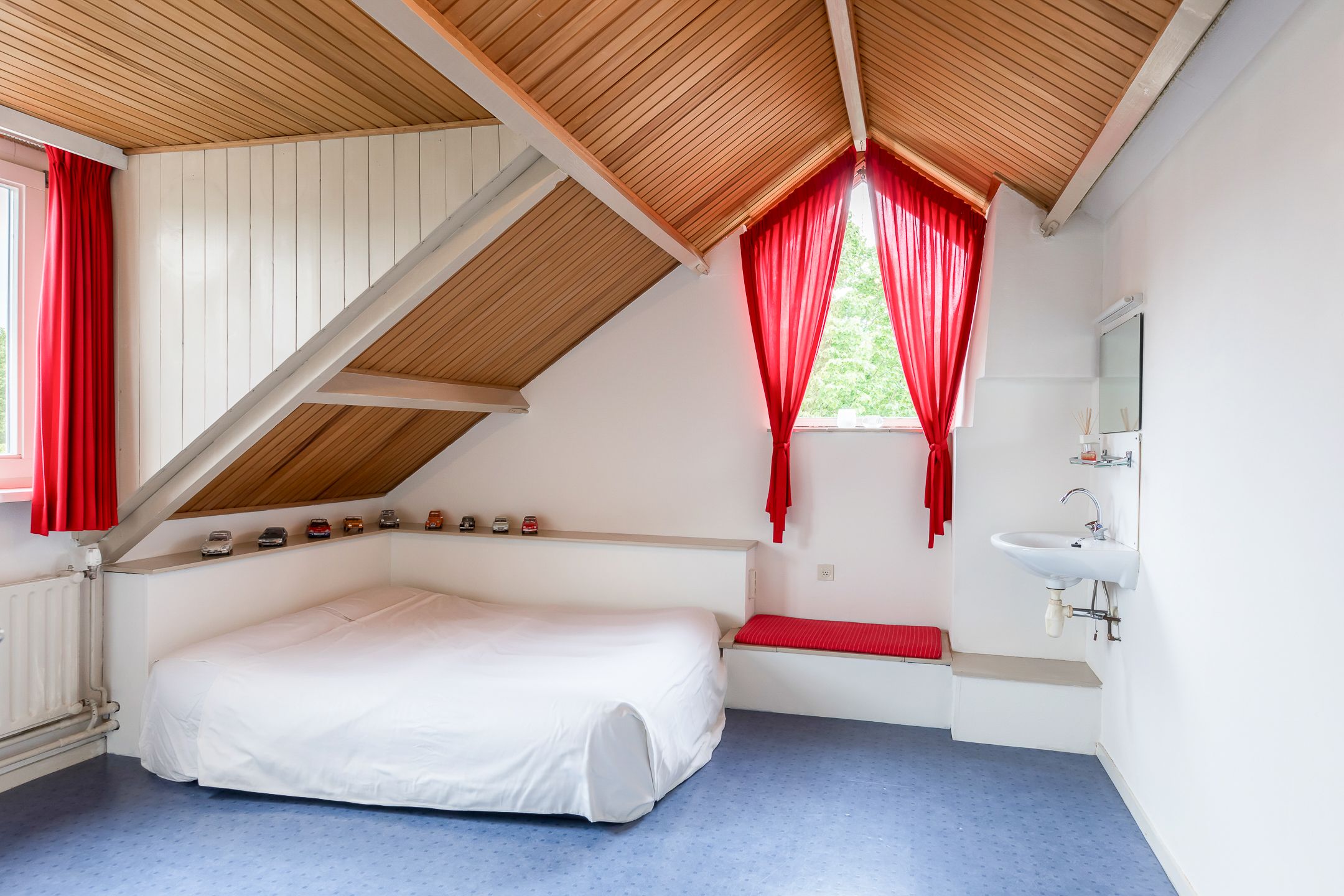 Foto 24 van Anemonelaan 11