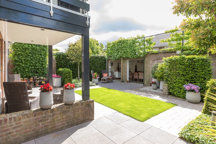 Photo 28 of Anemonelaan 11