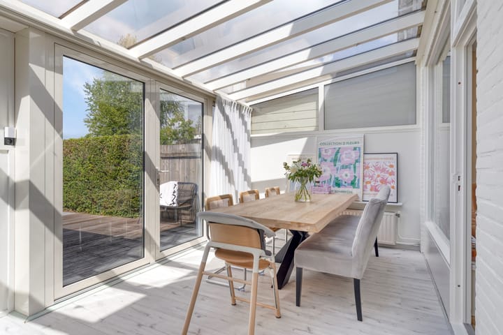 Photo 8 of Van Hogendorpweg 6