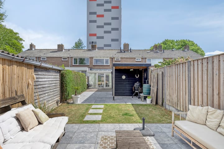 Photo 31 of Van Hogendorpweg 6