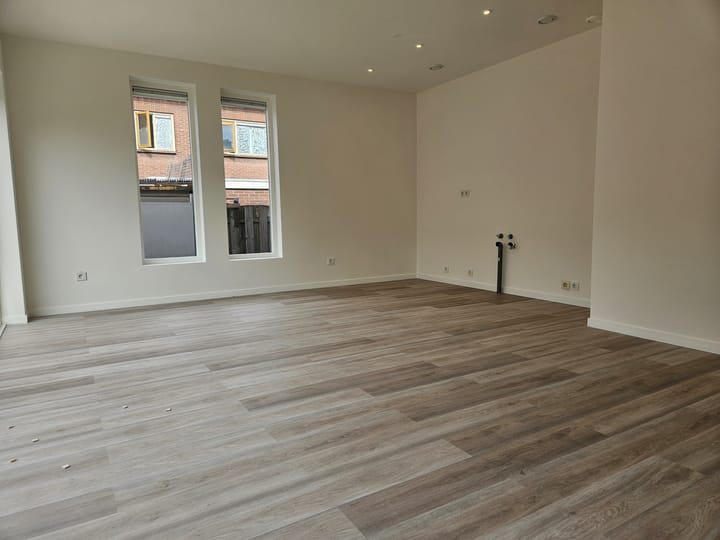 Foto 2 van Trompstraat 2-C