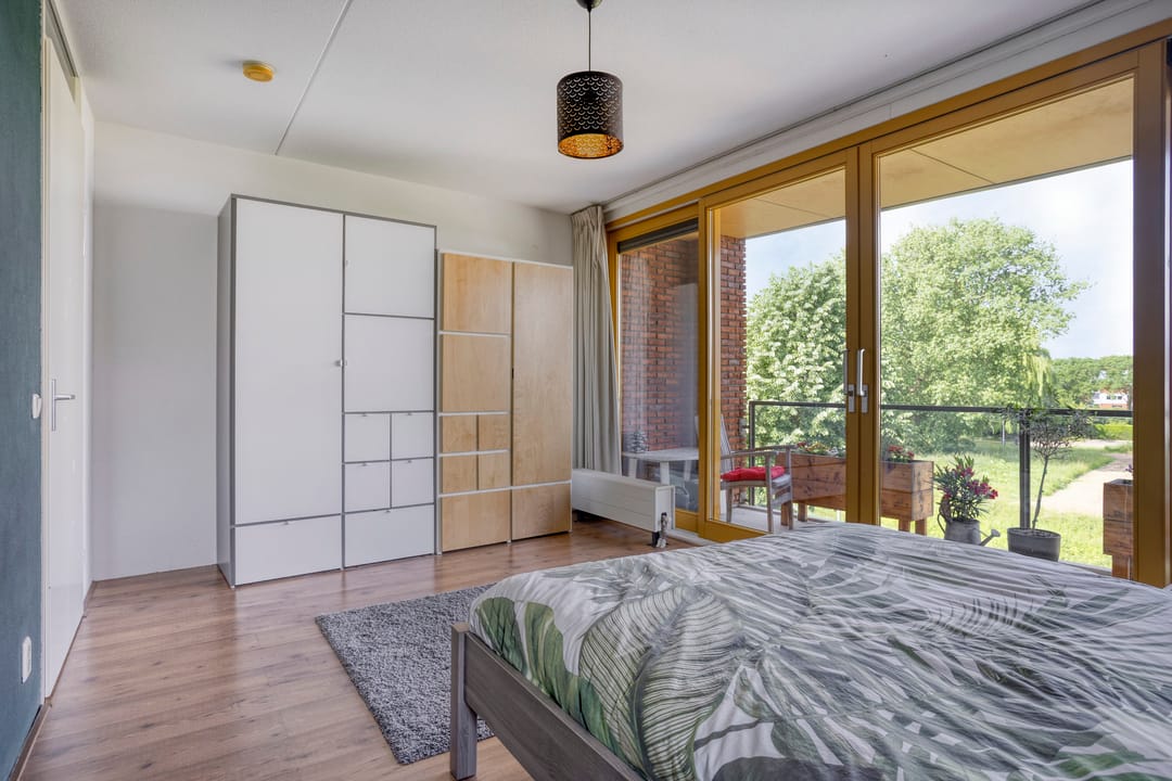 Foto 17 van John Lennonstraat 39