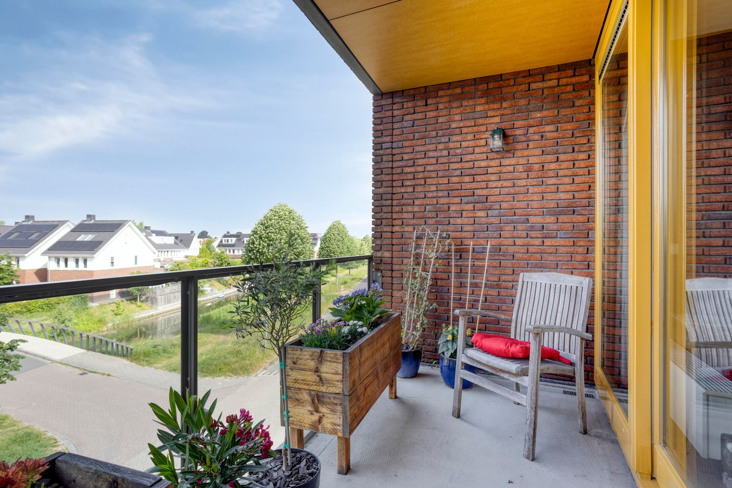 Foto 19 van John Lennonstraat 39