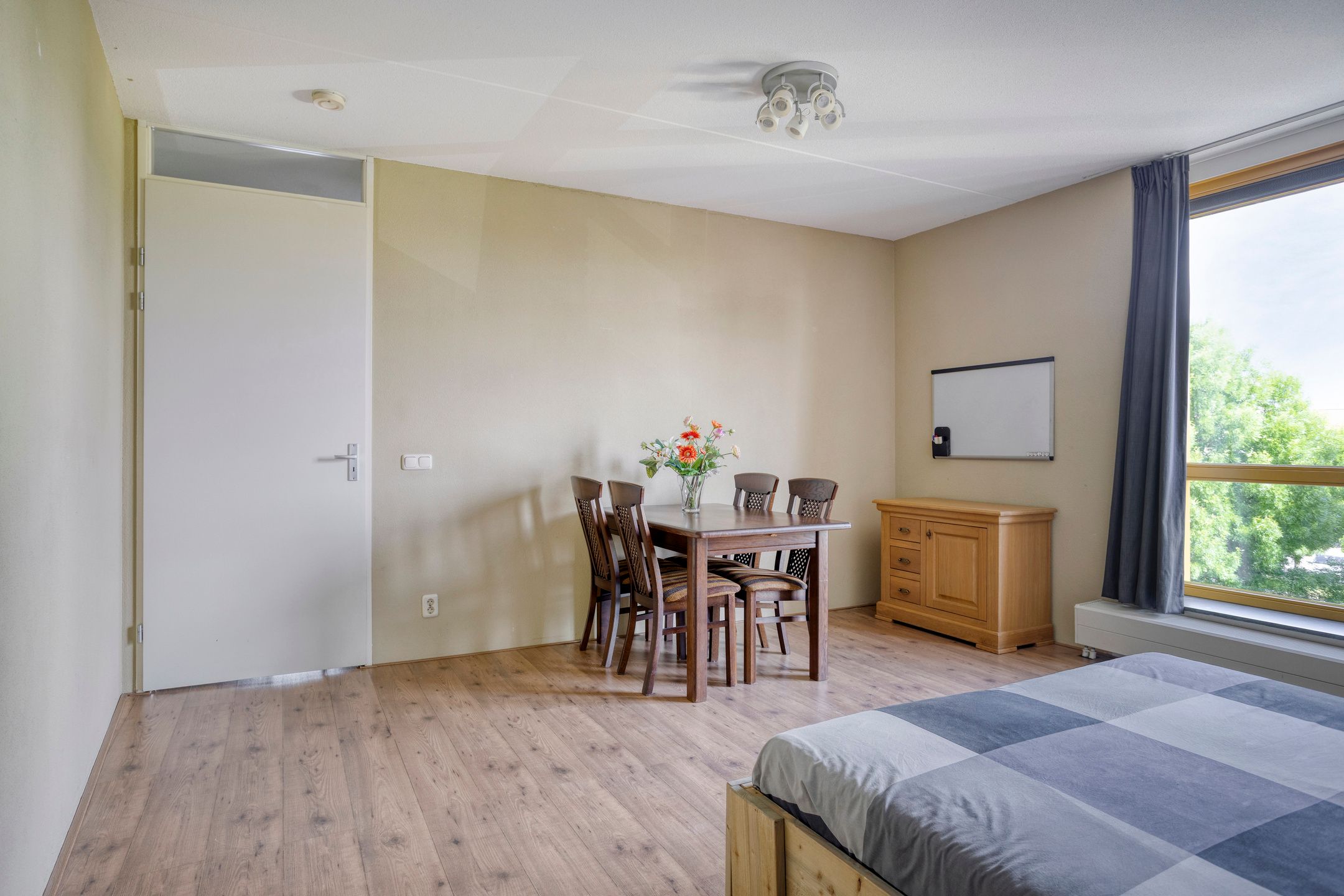 Foto 24 van John Lennonstraat 39