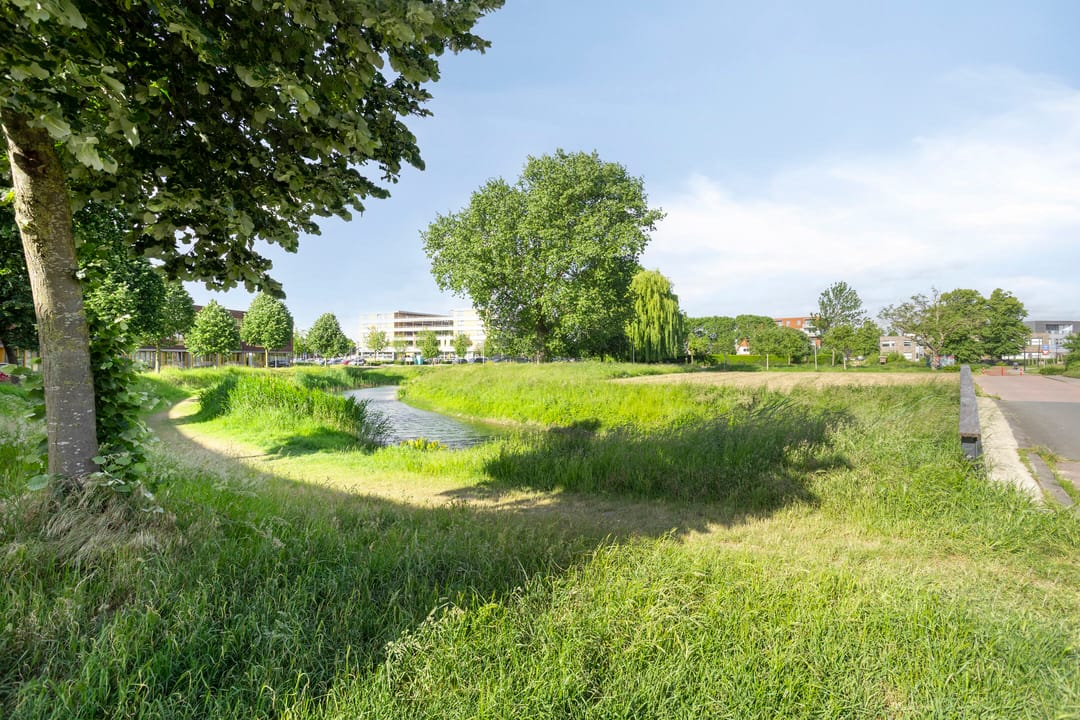 Foto 31 van John Lennonstraat 39