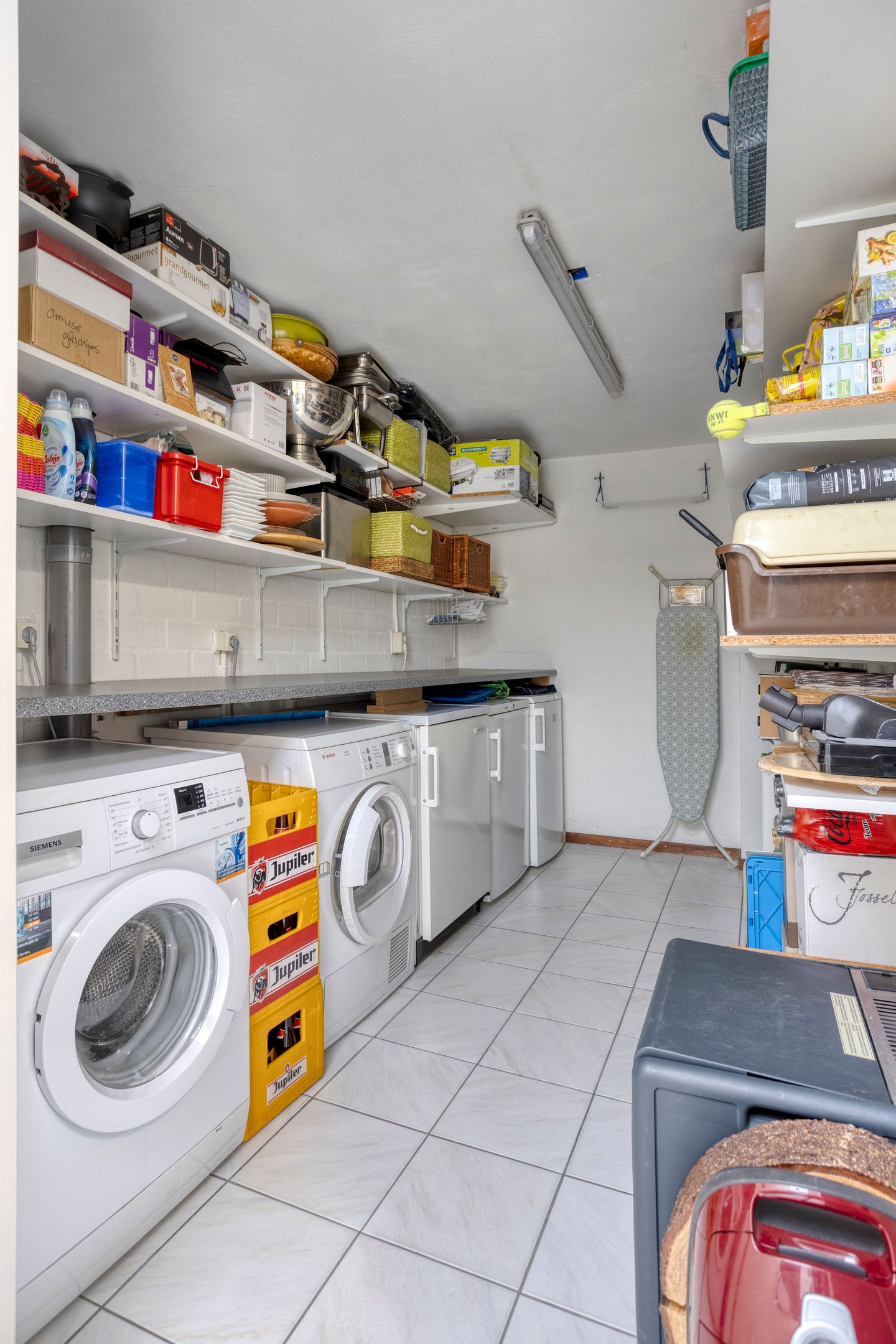 Photo 18 of Schweitzerlaan 35