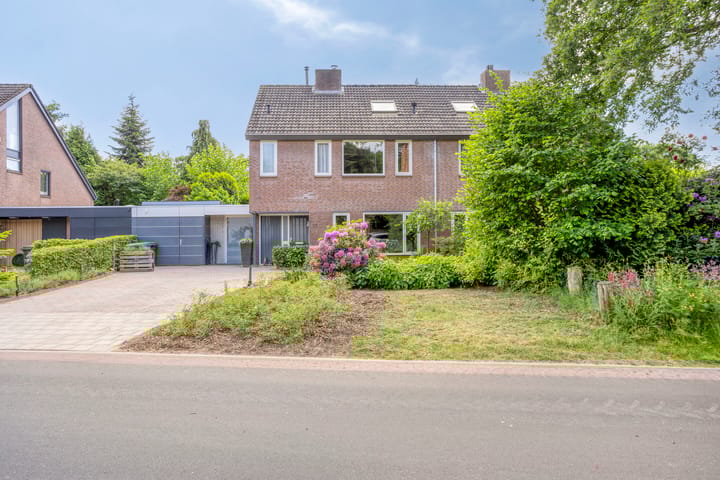 Foto 21 van Schweitzerlaan 35