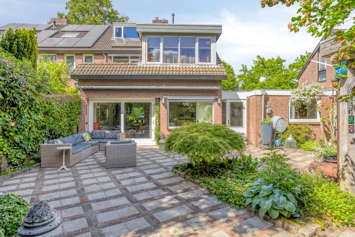 Foto 25 van Schweitzerlaan 35