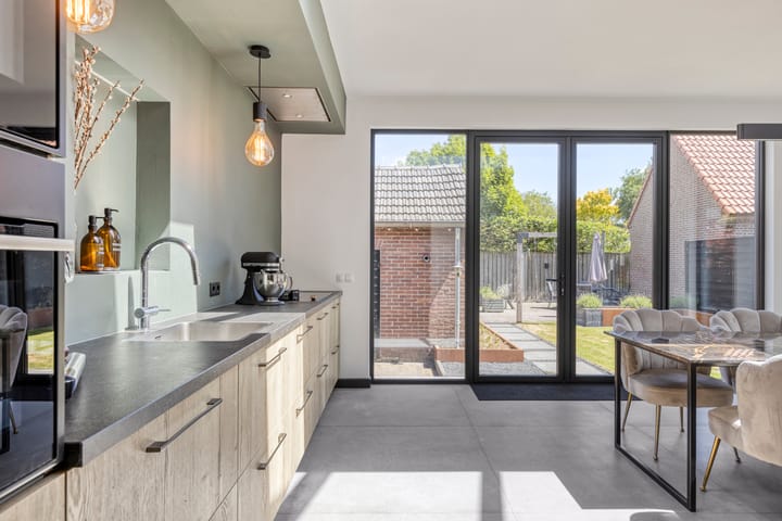 Foto 20 van Oranje Nassaulaan 4