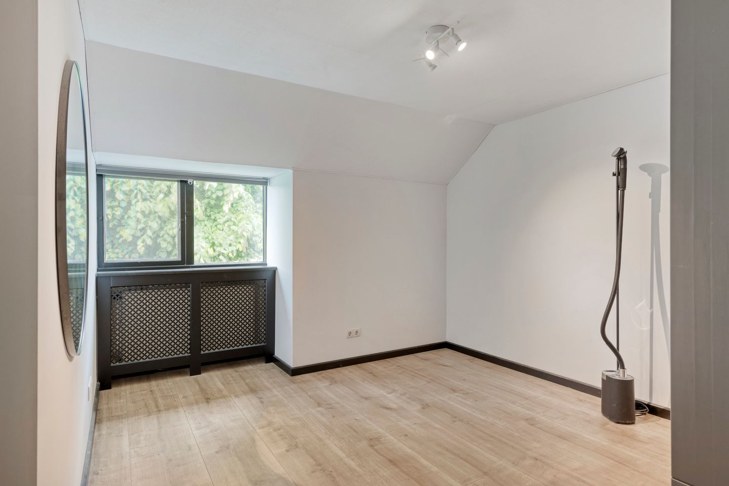 Foto 34 van Oranje Nassaulaan 4