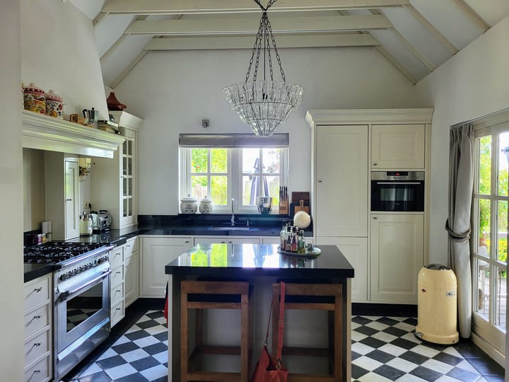 Foto 14 van Oosteinderweg 180