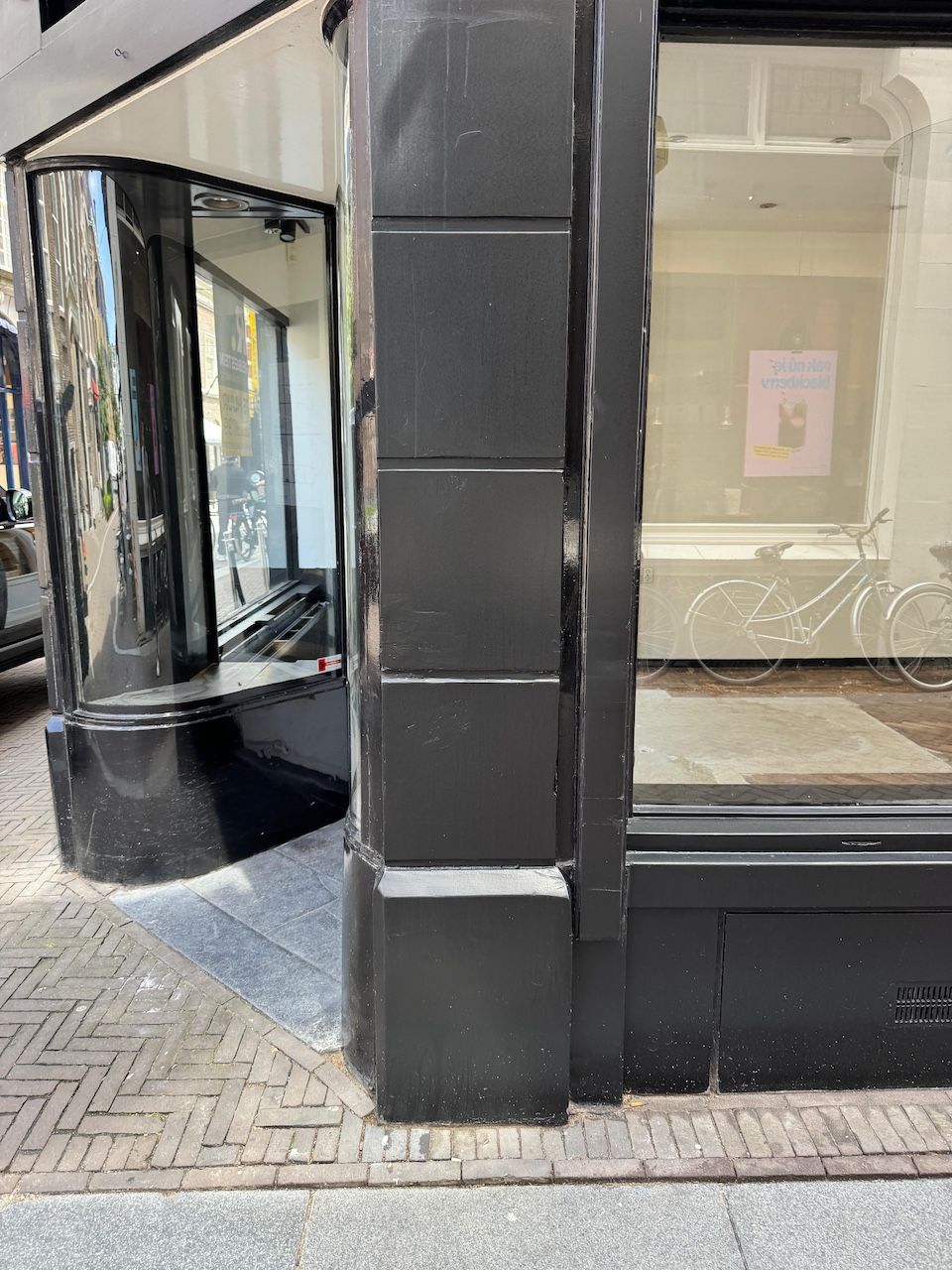 View photo 3 of Noordeinde 52
