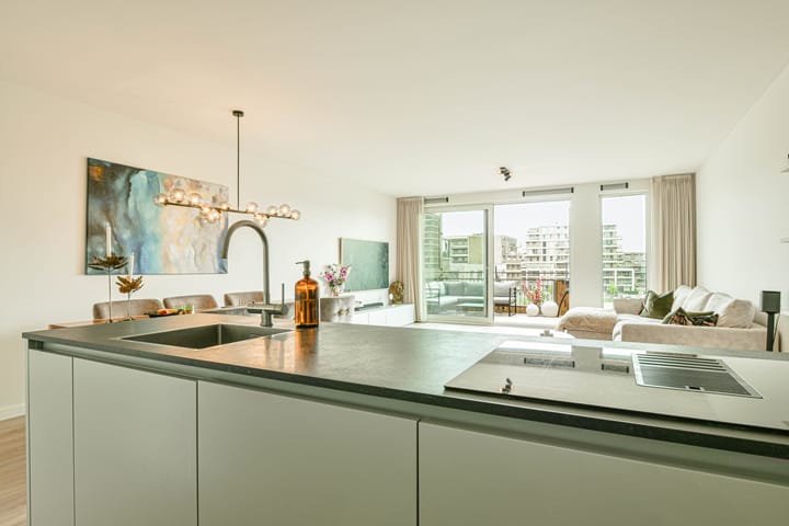 Foto 15 van Faas Wilkesstraat 245