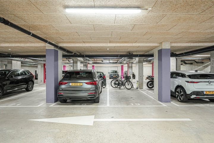 Foto 35 van Faas Wilkesstraat 245