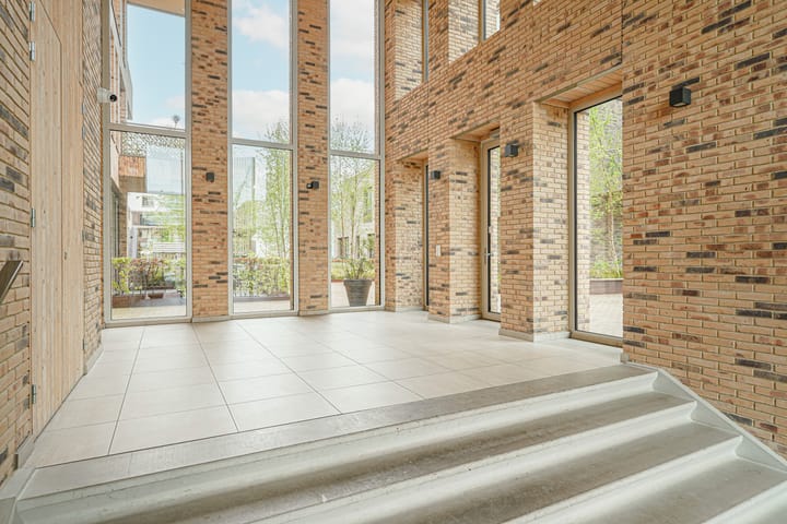 Foto 37 van Faas Wilkesstraat 245