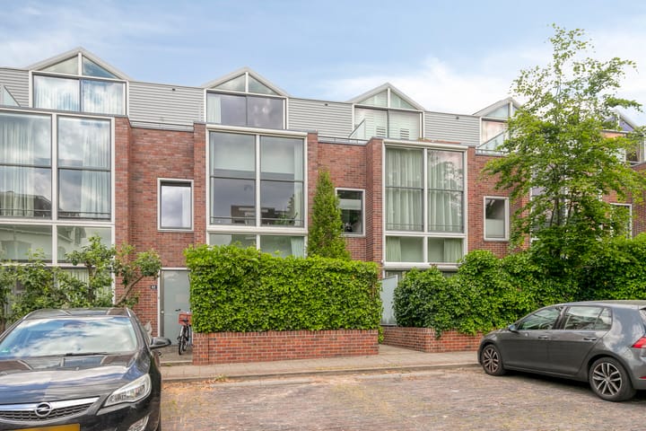 Foto 5 van de Ruyterstraat 80