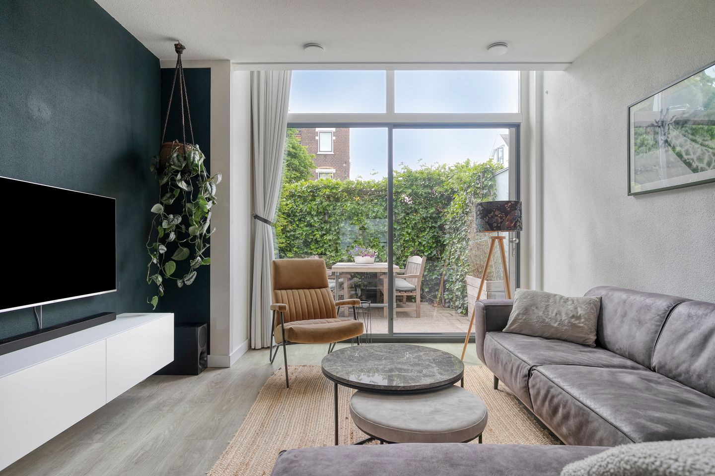 Foto 10 van de Ruyterstraat 80