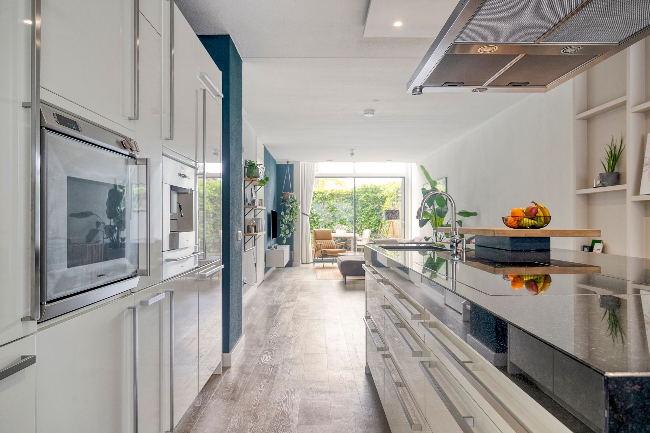 Foto 12 van de Ruyterstraat 80