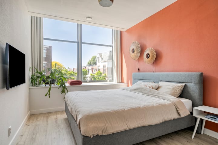 Foto 24 van de Ruyterstraat 80