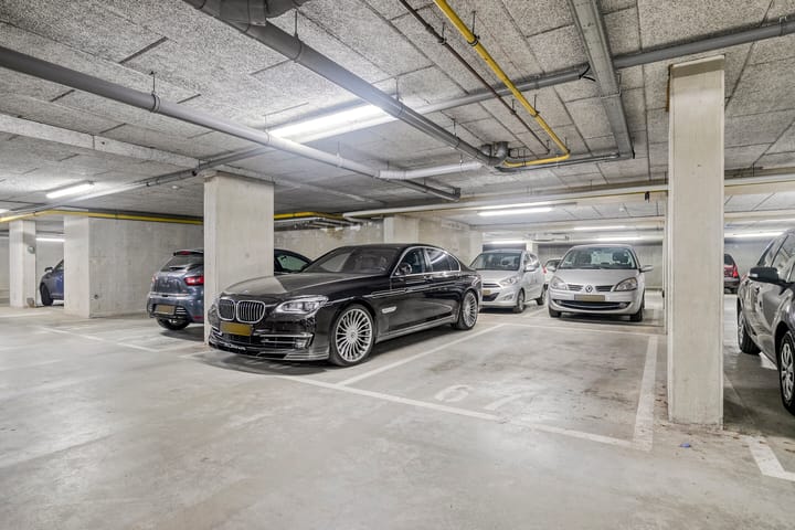 Foto 30 van de Ruyterstraat 80