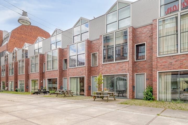 Foto 34 van de Ruyterstraat 80