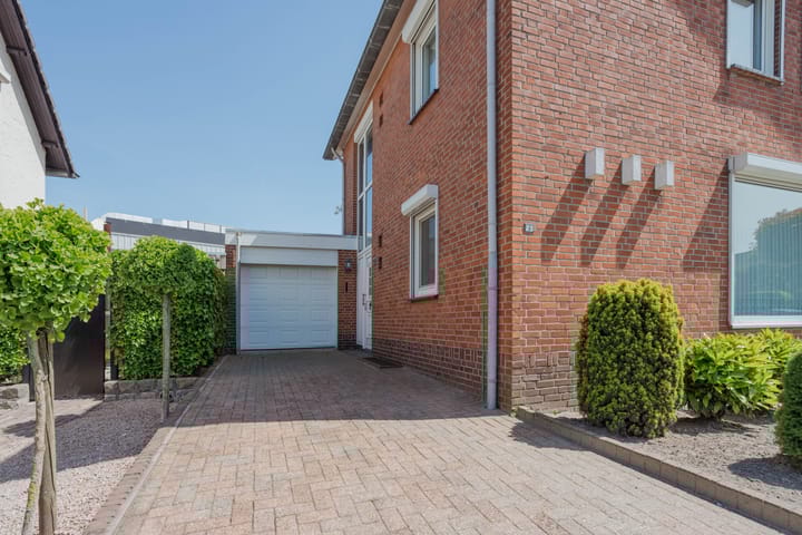 Foto 41 van St. Josephstraat 23