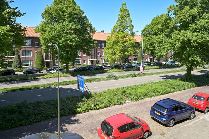 Photo 12 of Prins Bernhardlaan 40