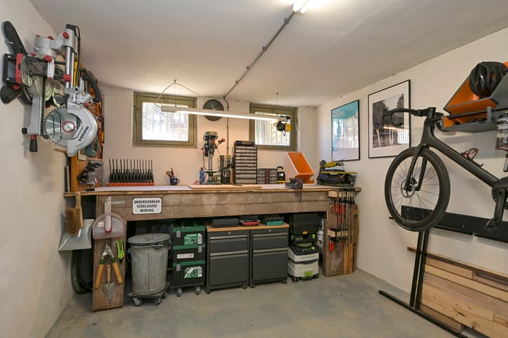 Photo 29 of Prins Bernhardlaan 40