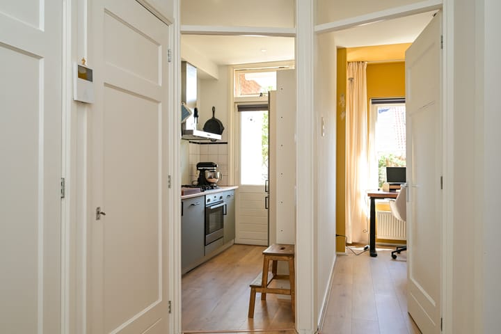 Photo 20 of Prins Bernhardlaan 40