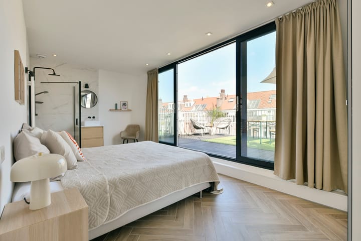 Foto 13 van Warmondstraat 159-3