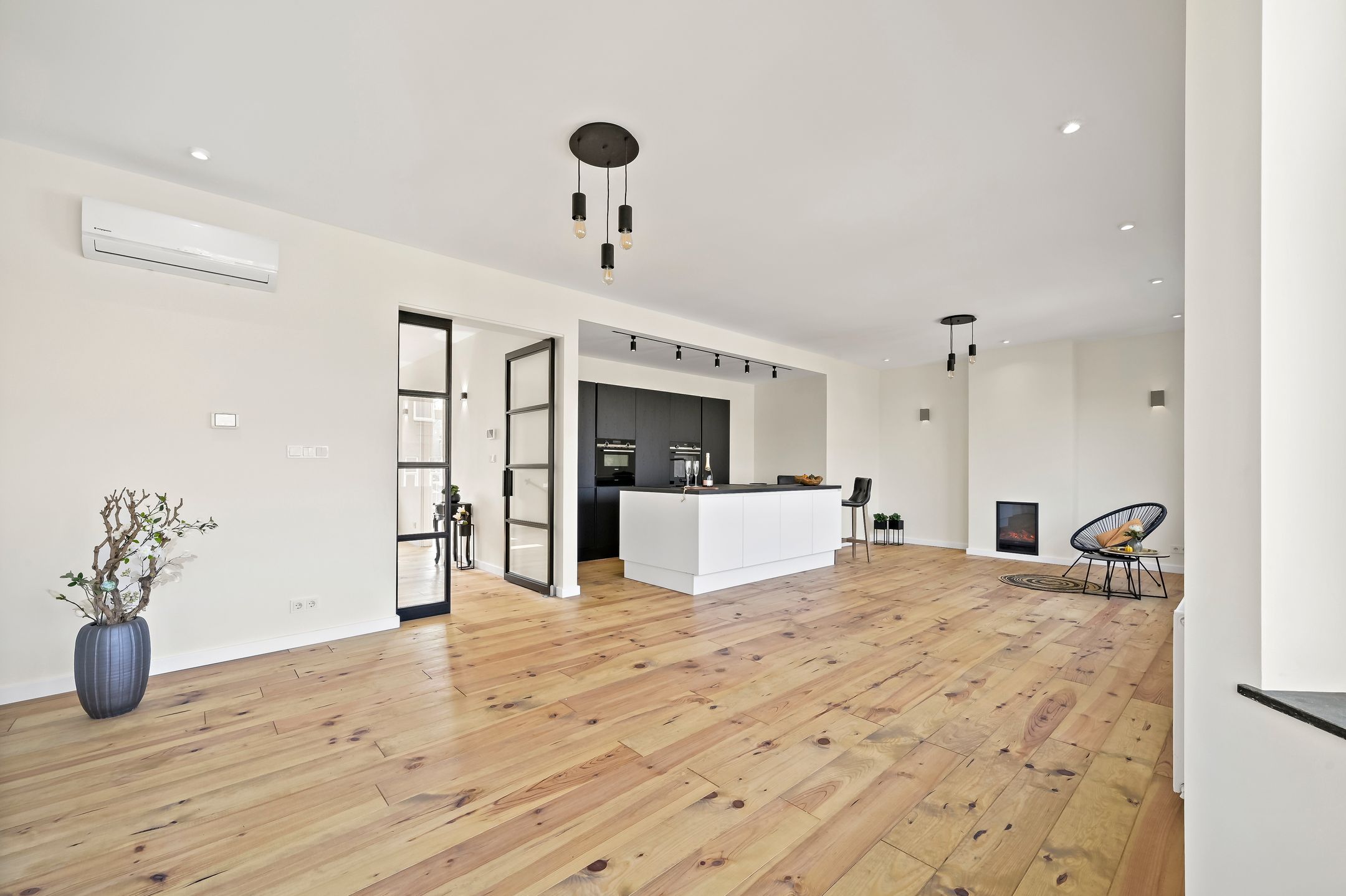 Foto 15 van Goudenregenstraat 178